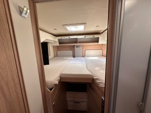 2020 Burstner Ixeo I — photo 95 of 105