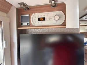 2020 Burstner Ixeo I — photo 103 of 105
