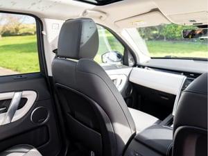 2020 Land Rover Discovery Sport 2.0 — photo 19 of 106