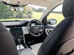 2020 Land Rover Discovery Sport 2.0 — photo 46 of 106