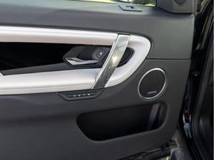 2020 Land Rover Discovery Sport 2.0 — photo 65 of 106