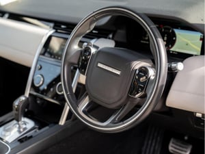 2020 Land Rover Discovery Sport 2.0 — photo 70 of 106