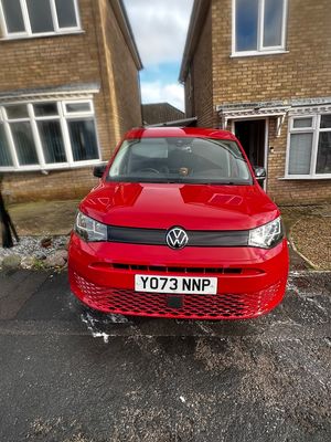 2023 VOLKSWAGEN Caddy California — photo 9 of 28