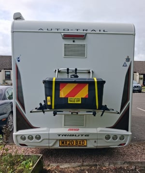 2020 Auto-Trail F-Line F62 — photo 6 of 15