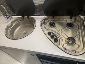 2020 Auto-Trail F-Line F62 — photo 12 of 15
