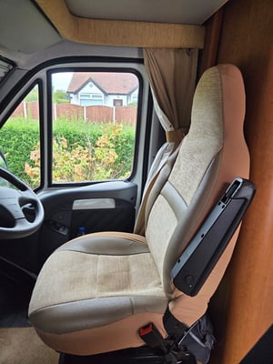 2006 Bessacarr E465 — photo 11 of 24
