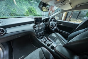 2019 Mercedes CLA 200 AMG Line Edition — photo 5 of 42