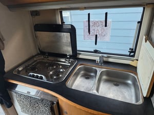 2005 Hymer B544 — photo 3 of 15