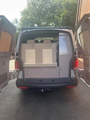 2020 Volkswagen T6.1 Campervan — photo 8 of 12