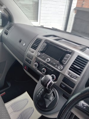 2015 Volkswagen T5 Campervan — photo 8 of 16