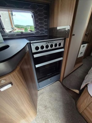 2019 Swift Bessacarr 584 — photo 14 of 24