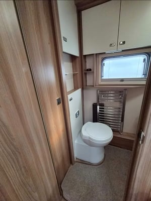 2019 Swift Bessacarr 584 — photo 19 of 24