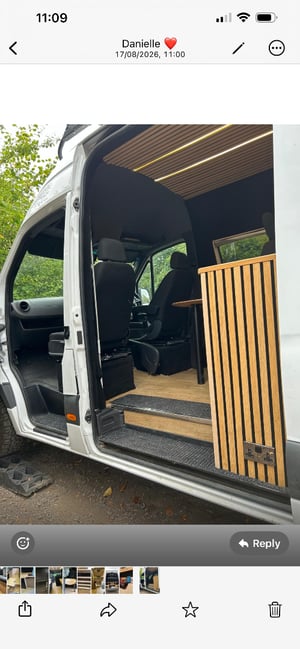 2020 Mercedes-Benz Sprinter — photo 2 of 21