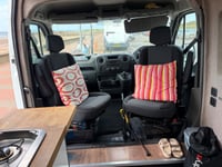 2016 Nissan NV400 - Image 2