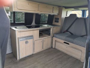 2005 Volkswagen T5 Campervan — photo 24 of 27