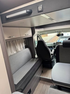 2022 Hobby Optima On Tour Edition — photo 4 of 32