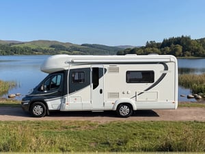 2014 Auto-Trail frontier dakato