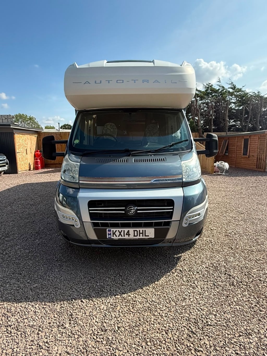 2014 Auto-Trail Dakota - Image 1