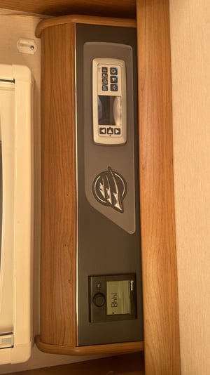 2014 Auto-Trail Dakota — photo 28 of 46