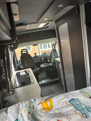 2018 Peugeot Boxer — photo 17 of 19