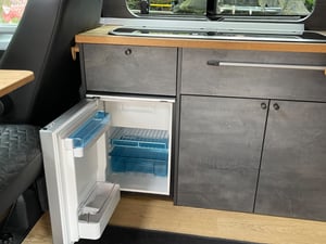2021 Volkswagen T6.1 Campervan — photo 64 of 88