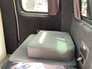 2021 Nissan eNV200 Electric — photo 5 of 9