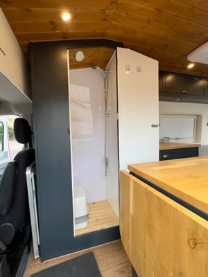 2016 Ford Transit — photo 32 of 51