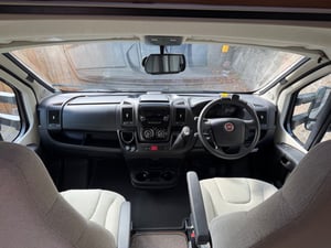 2019 Auto-Trail Tribute 726 — photo 8 of 22