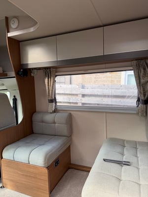 2019 Auto-Trail Tribute 726 — photo 18 of 22