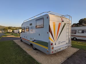 2004 Burstner T Star 695