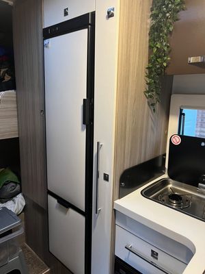 2017 Benimar Tessoro T413 — photo 21 of 24