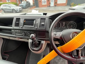 2016 Volkswagen Transporter T6 Highline — photo 16 of 28