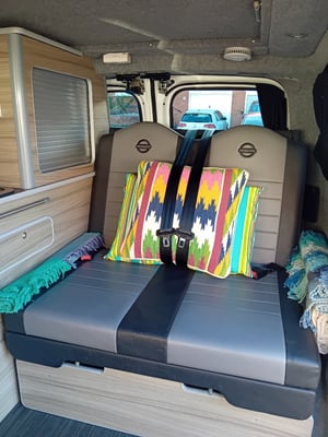 2016 Nissan NV200 — photo 8 of 18