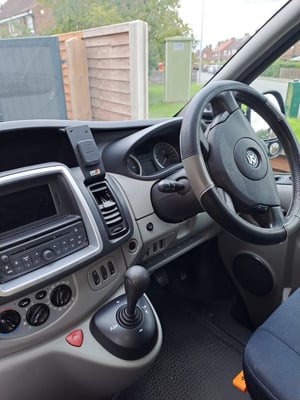 2013 Vauxhall Vivaro Campervan — photo 5 of 20