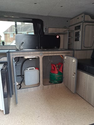 2013 Vauxhall Vivaro Campervan — photo 12 of 20
