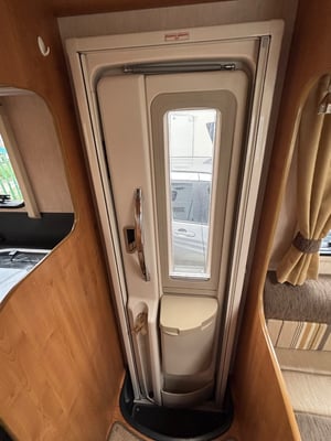 2012 Autotrail Tribute T-720 Sport — photo 4 of 17