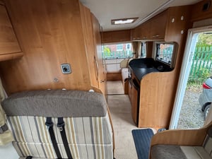 2012 Autotrail Tribute T-720 Sport — photo 6 of 17