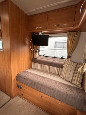 2012 Autotrail Tribute T-720 Sport — photo 7 of 17