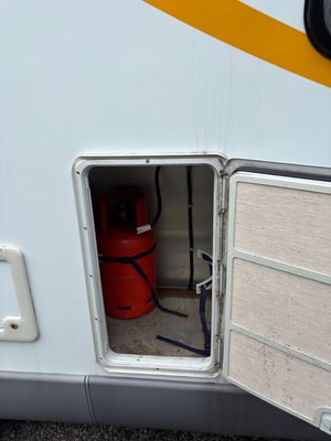 2012 Auto-Trail Tribute T-720 Sport — photo 21 of 36