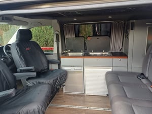 2015 Volkswagen Transporter T5.1 Highline — photo 17 of 29