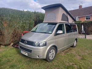 2015 Volkswagen Transporter T5.1 Highline — photo 3 of 29