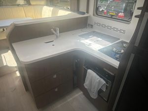 2020 Frankia 840i Platin — photo 11 of 20