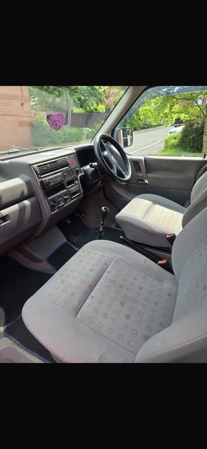 2002 Volkswagen Caravelle — photo 14 of 14