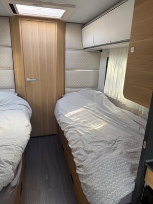 2021 Adria Coral 670 — photo 14 of 20