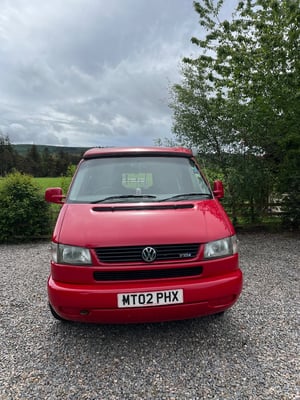 2002 Volkswagen Campervan — photo 1 of 10