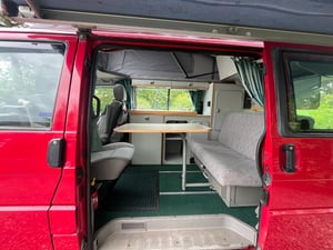 2002 Volkswagen Campervan — photo 9 of 10
