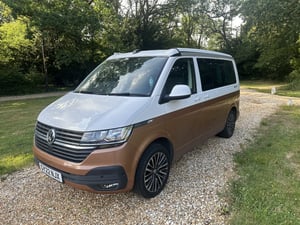 2022 Volkswagen California — photo 2 of 23
