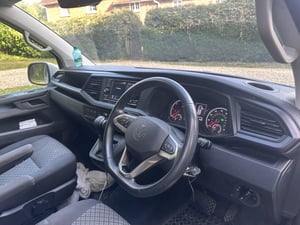 2022 Volkswagen California — photo 11 of 23