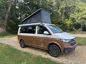 2022 Volkswagen California — photo 12 of 23