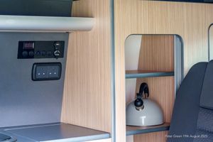 2011 VW Transporter T28 — photo 14 of 20